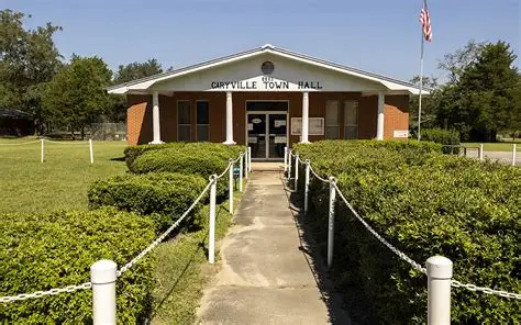 Caryville Town Hall with landscaped entrance. Caryville Town Hall with landscaped entrance.
