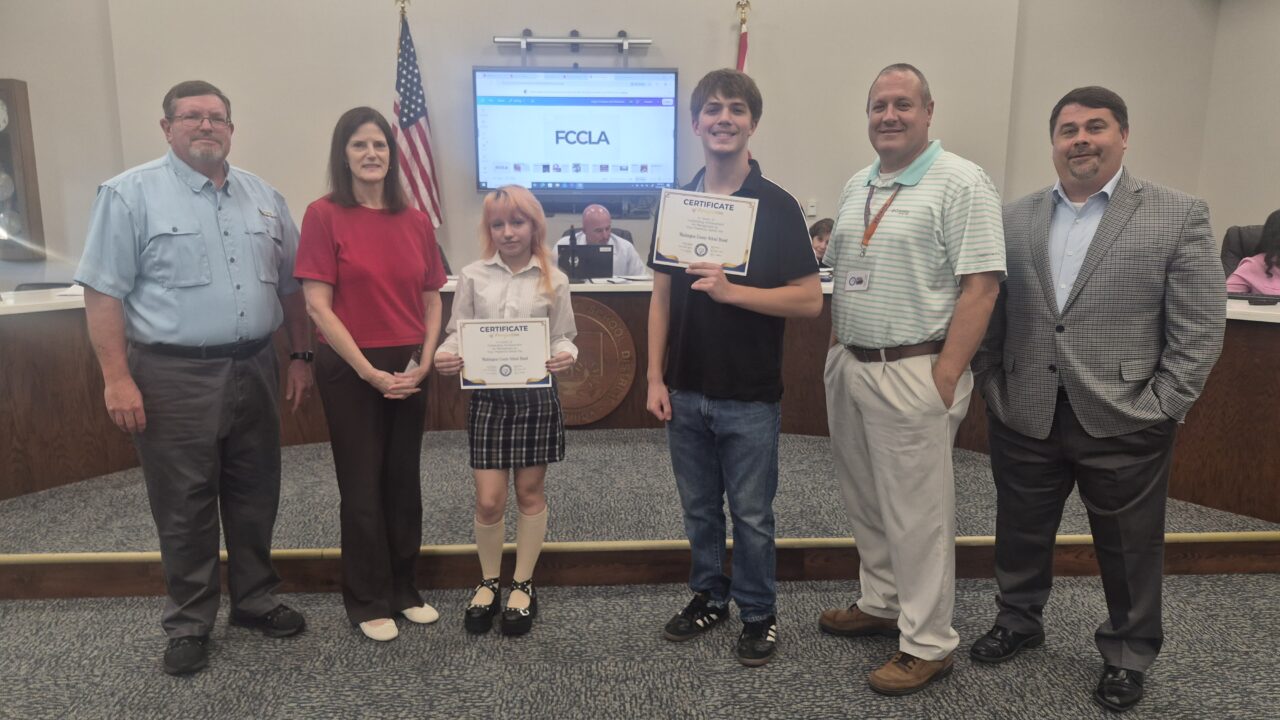 Washington County School Board recognizes student achievement, community service